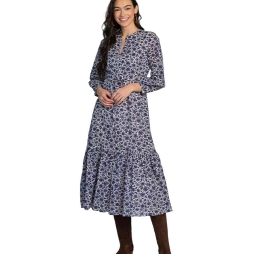 OLIVIA JAMES THE LABEL Size L • Blue Floral Emory Dress.
